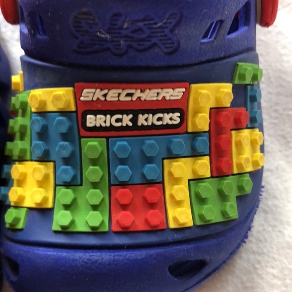 Sketchers Toddler Sandals - Picture 2 of 4